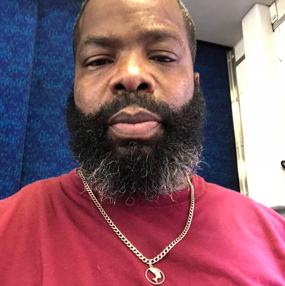 Meet your Posher, Curtis - Picture 1 of 1